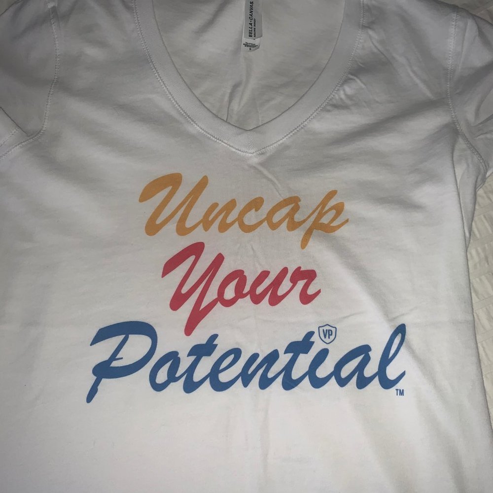 Two womens unworn Tee Shirts - Picture 4 of 5